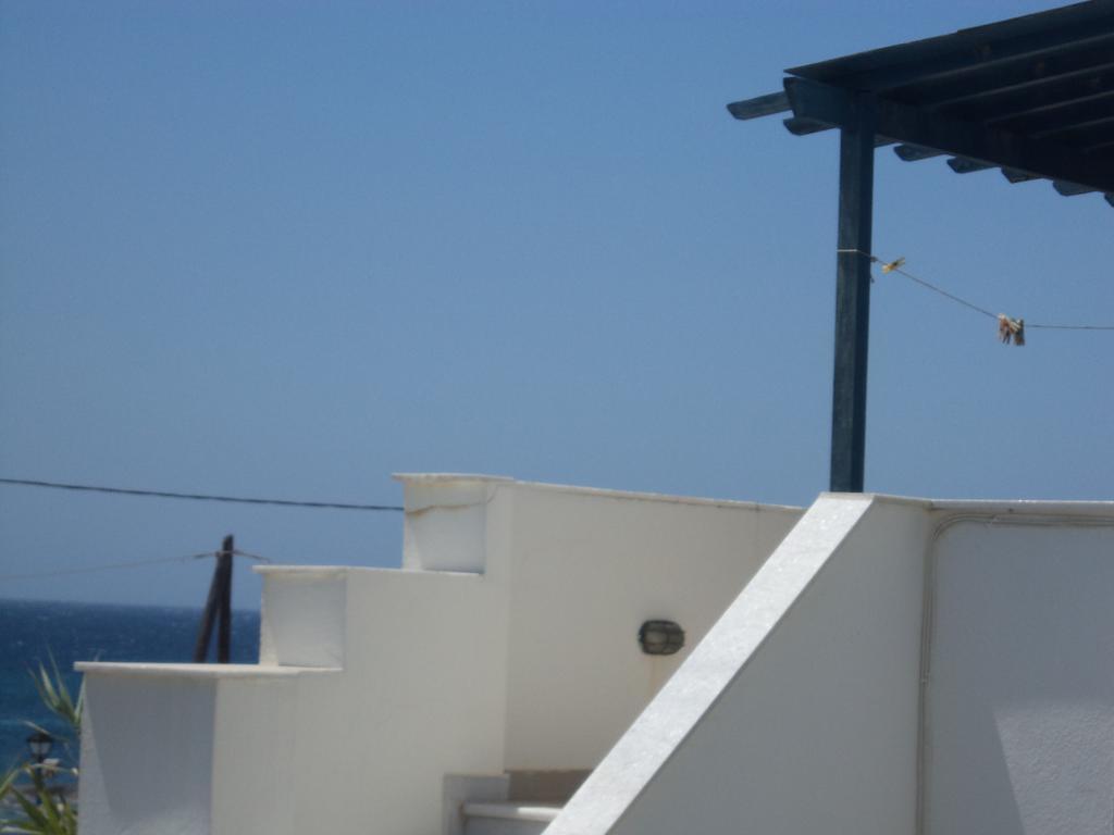 O Fotis Apart otel Agios Prokopios  Oda fotoğraf